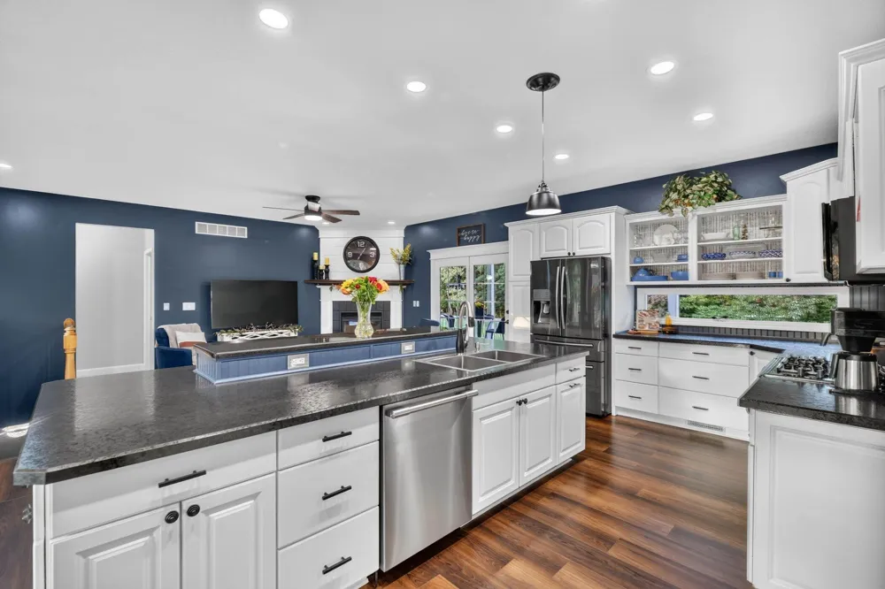 8536 Carriage Lane Portland, MI 48875