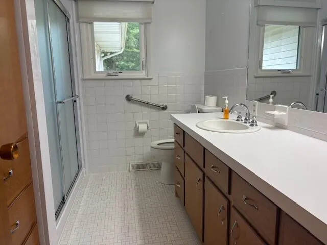 1650 W G AVENUE W Kalamazoo, MI 49009