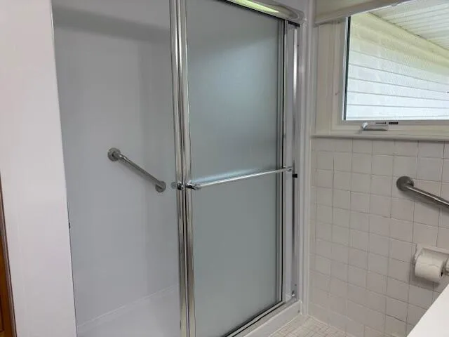 1650 W G AVENUE W Kalamazoo, MI 49009