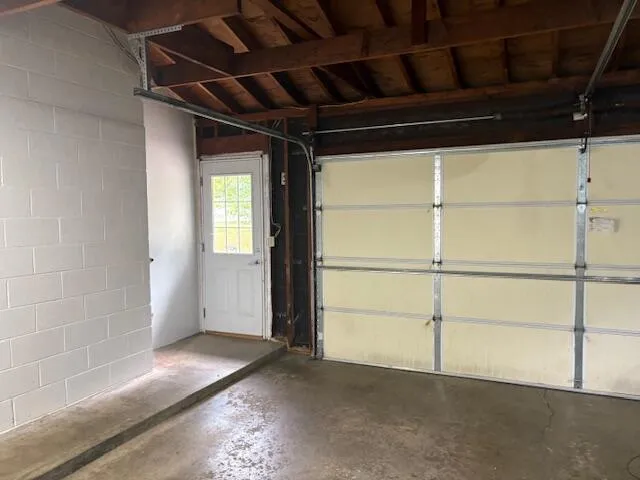 1650 W G AVENUE W Kalamazoo, MI 49009
