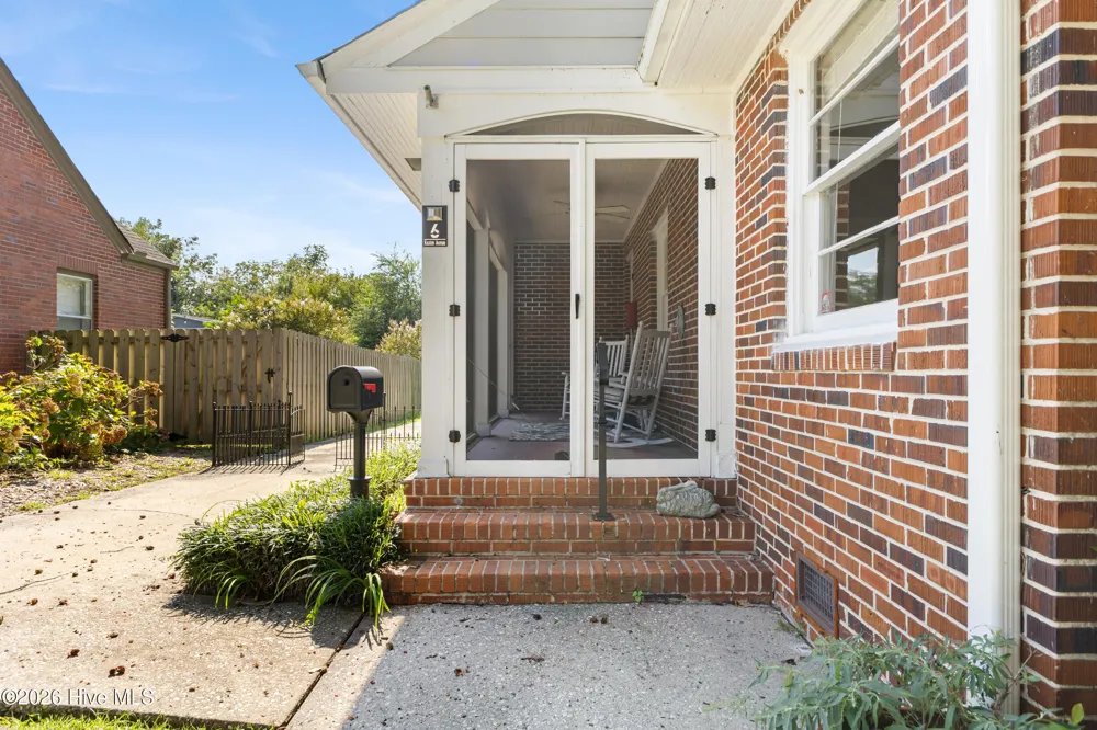 6 Keaton Avenue Wilmington, NC 28403