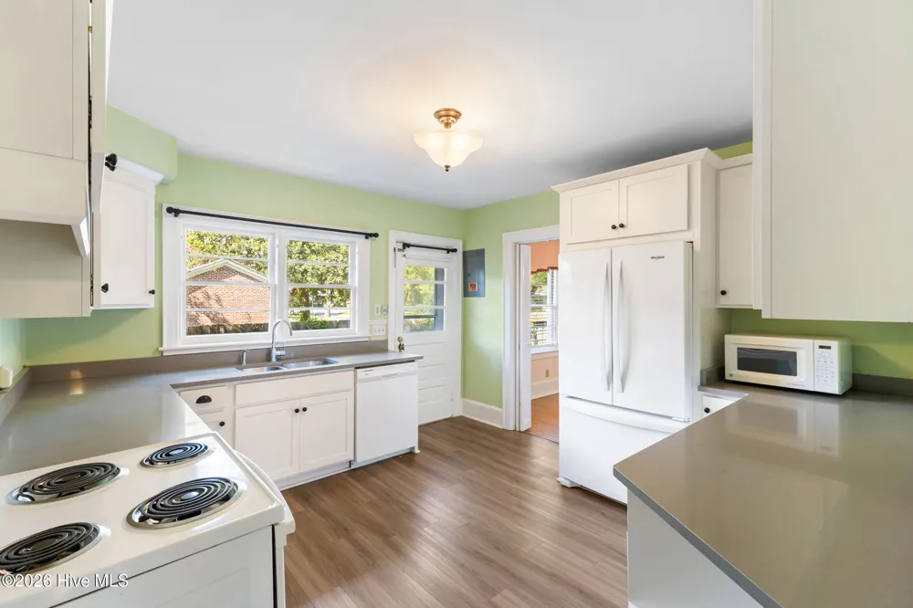 6 Keaton Avenue Wilmington, NC 28403