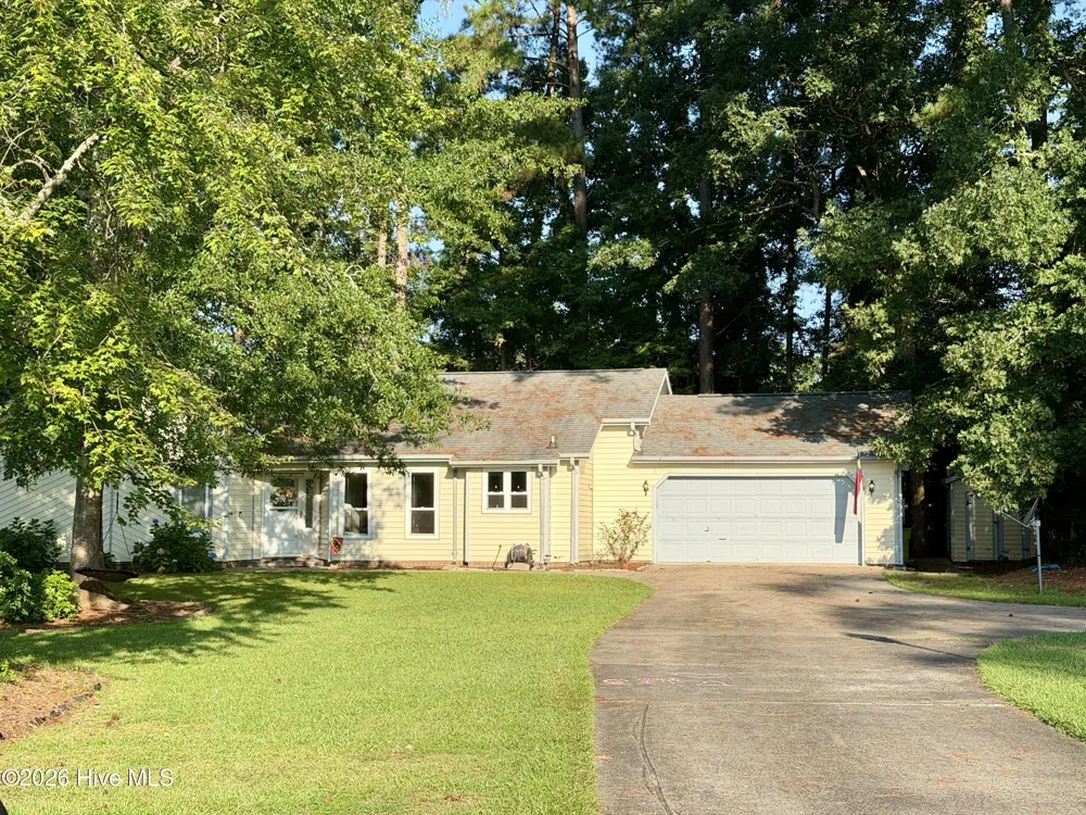 105 Norman Court New Bern, NC 28560