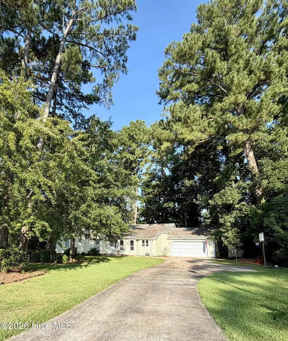 105 Norman Court New Bern, NC 28560