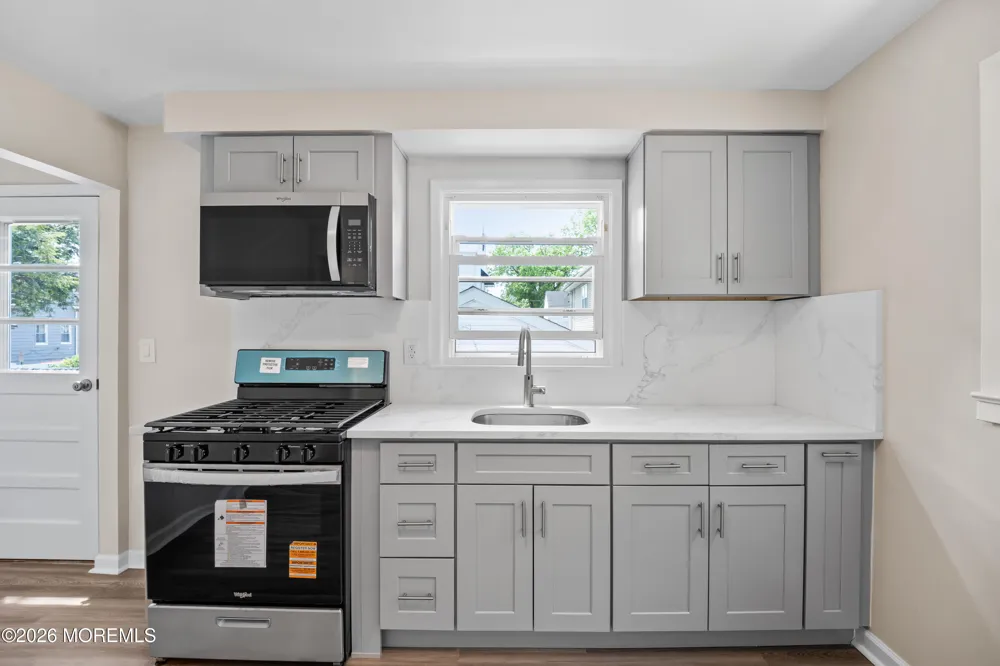 813 Union Street Linden, NJ 07036