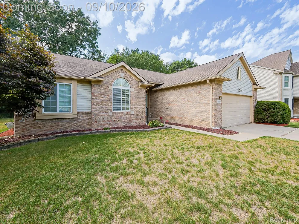 2030 Orchard Court West Bloomfield Charter Township, MI 48324