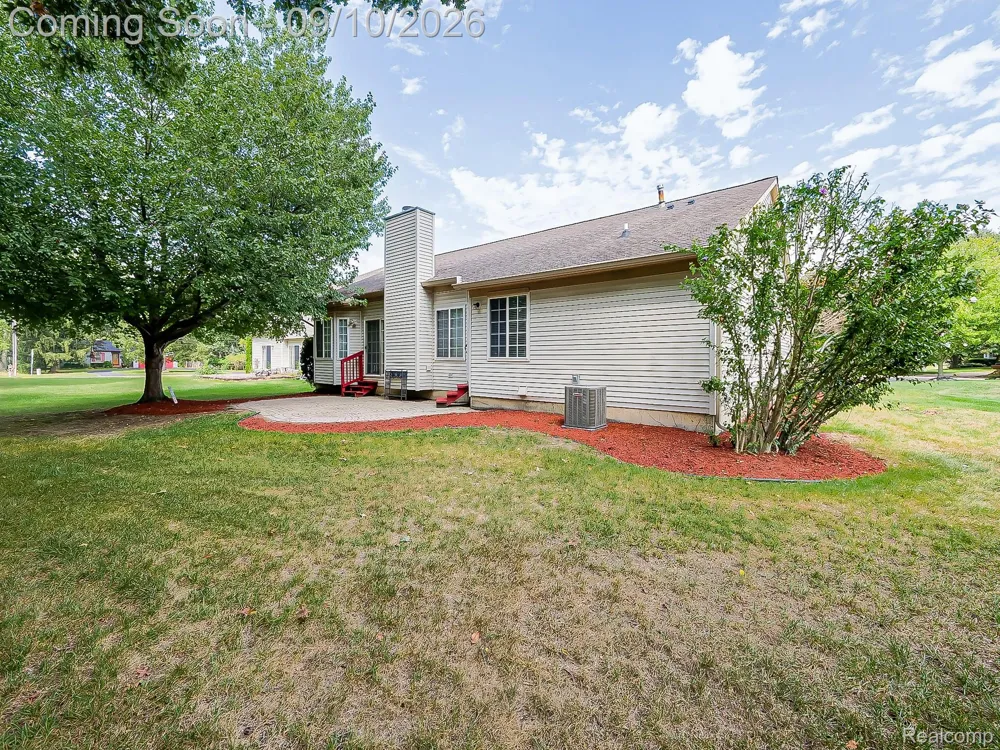 2030 Orchard Court West Bloomfield Charter Township, MI 48324
