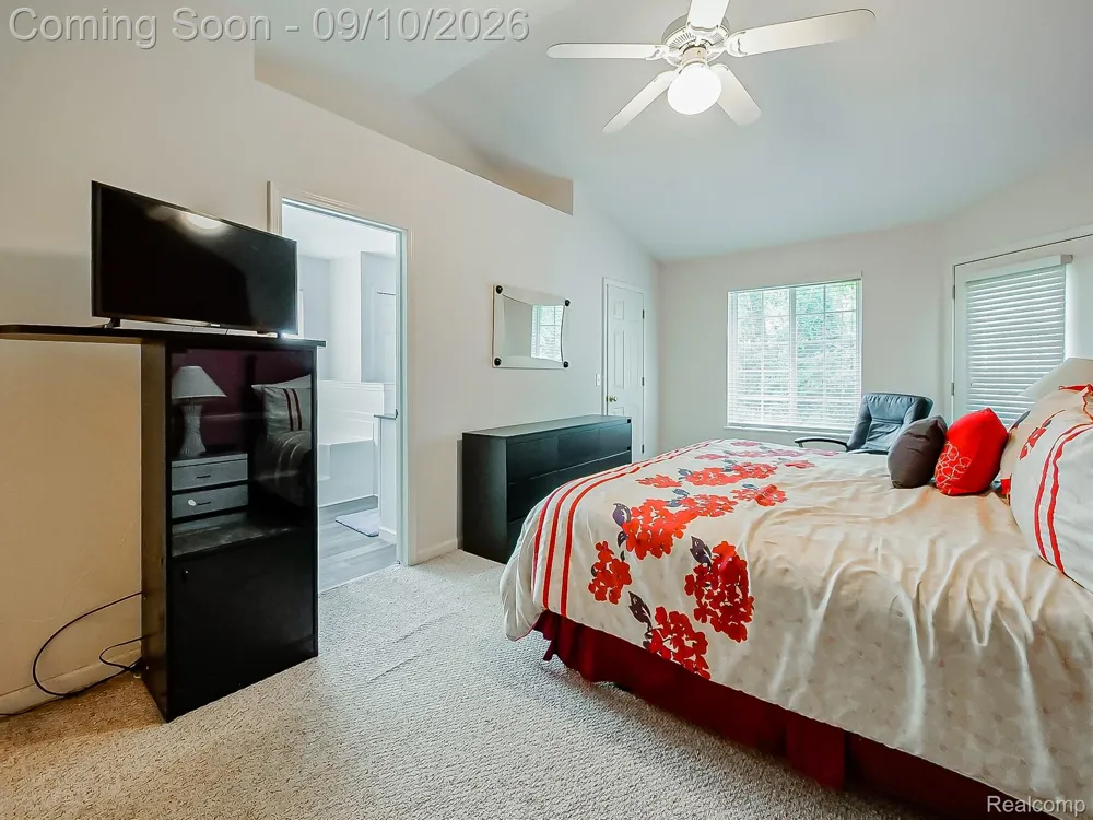 2030 Orchard Court West Bloomfield Charter Township, MI 48324