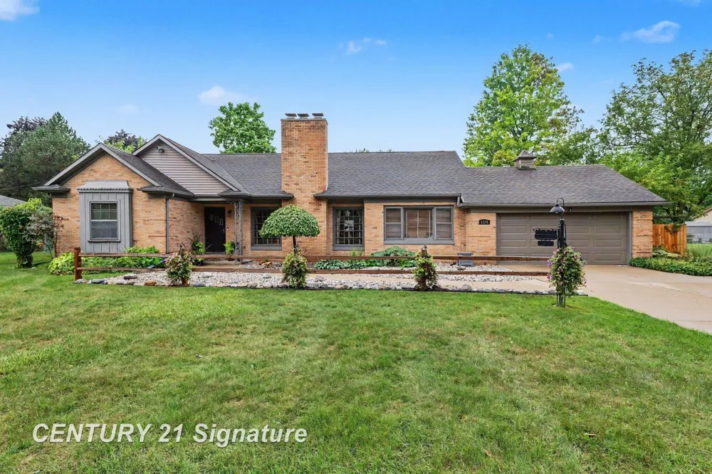 1375 Lathrup Park Saginaw Charter Township, MI 48638