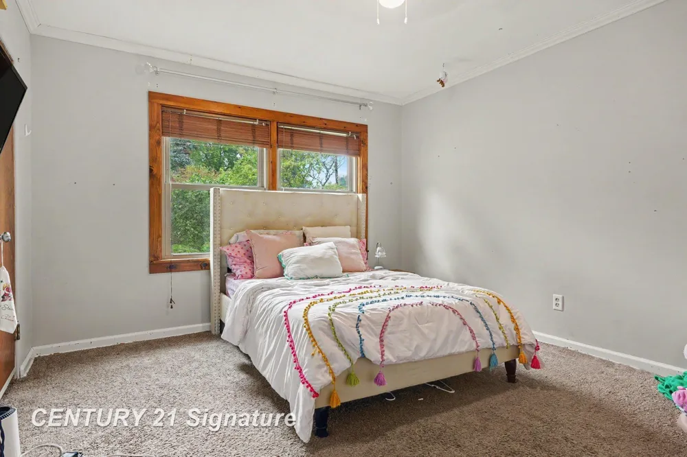 1375 Lathrup Park Saginaw Charter Township, MI 48638
