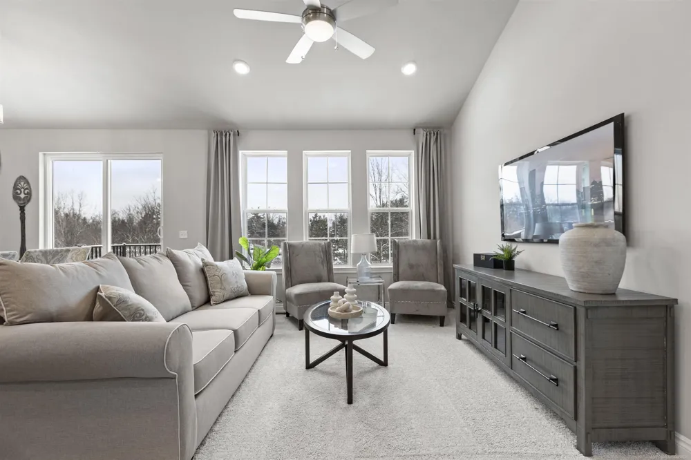 9905 Crossover Drive Hartland Township, MI 48855