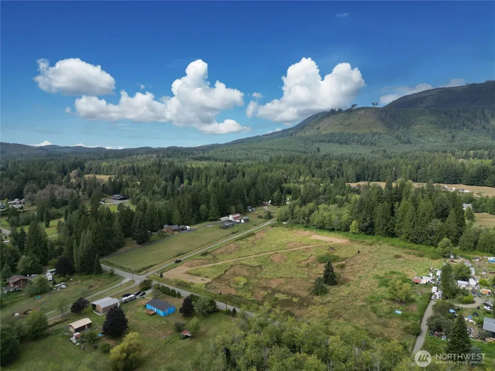 11301 Grandview Road Arlington, WA 98223