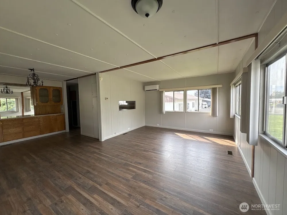 1822 SE Soden Street NE East Wenatchee, WA 98802