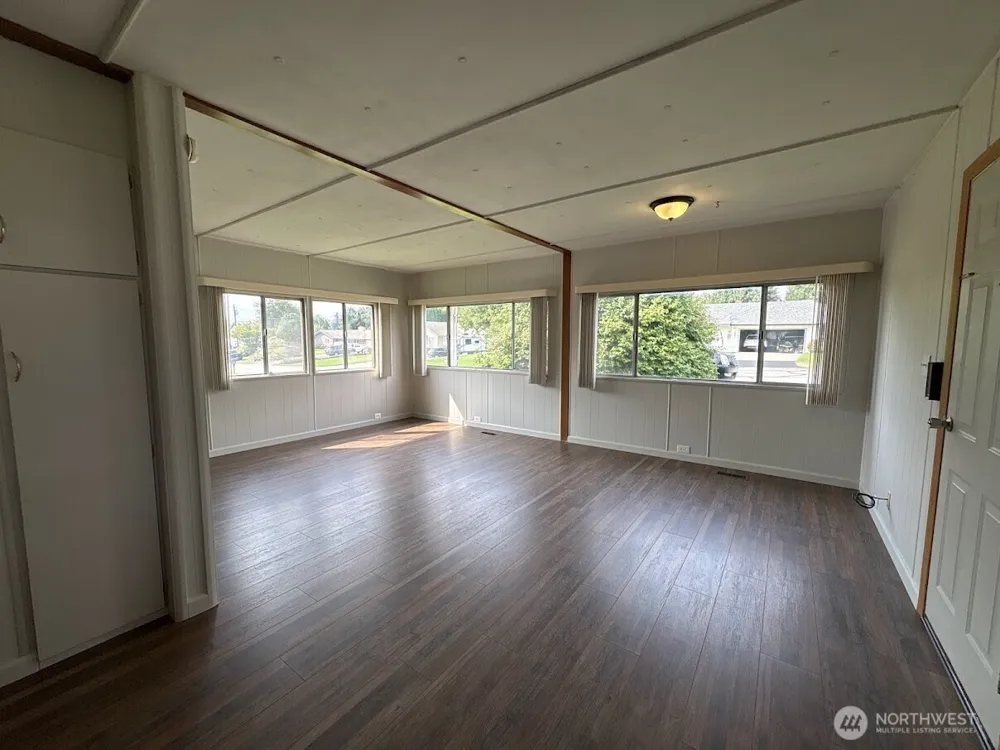 1822 SE Soden Street NE East Wenatchee, WA 98802
