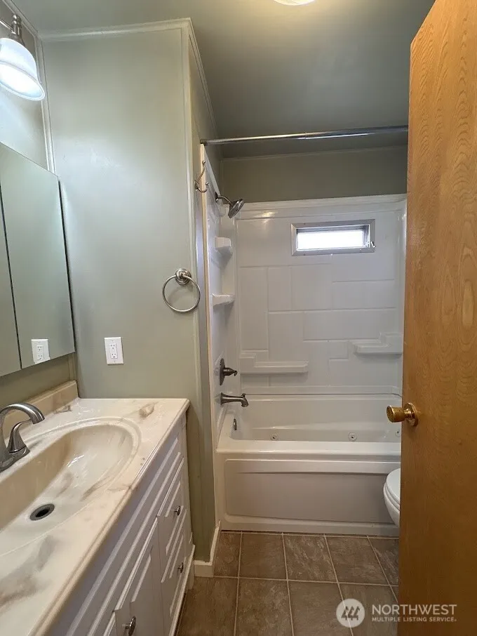 1822 SE Soden Street NE East Wenatchee, WA 98802