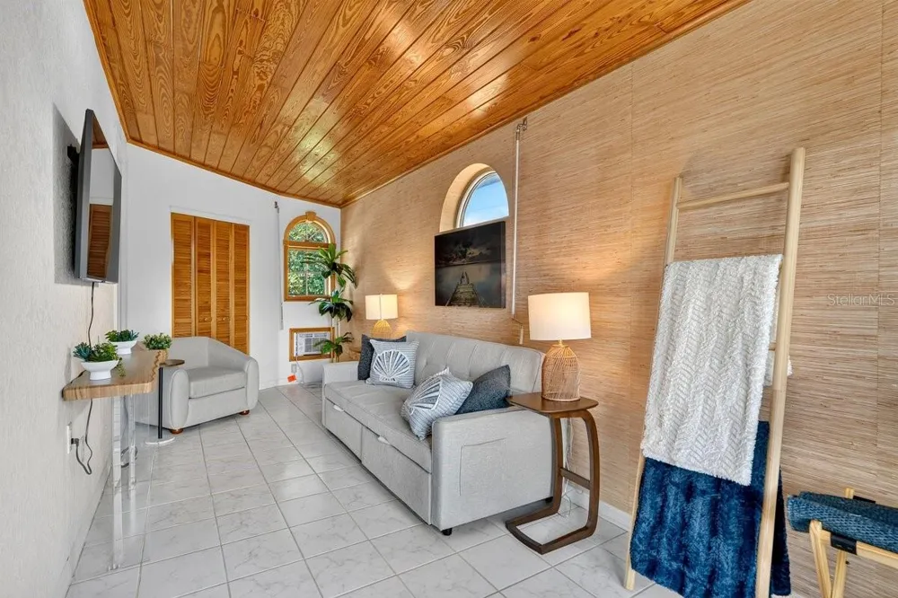 43 ATLANTIC DRIVE Palm Coast, FL 32137