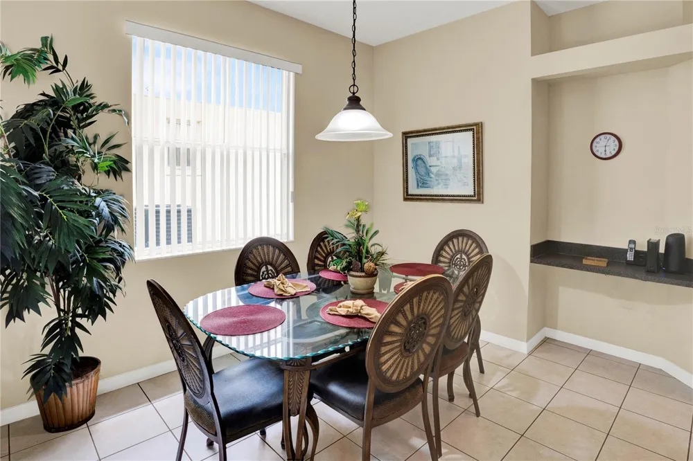 121 MINNIEHAHA CIRCLE Haines City, FL 33844