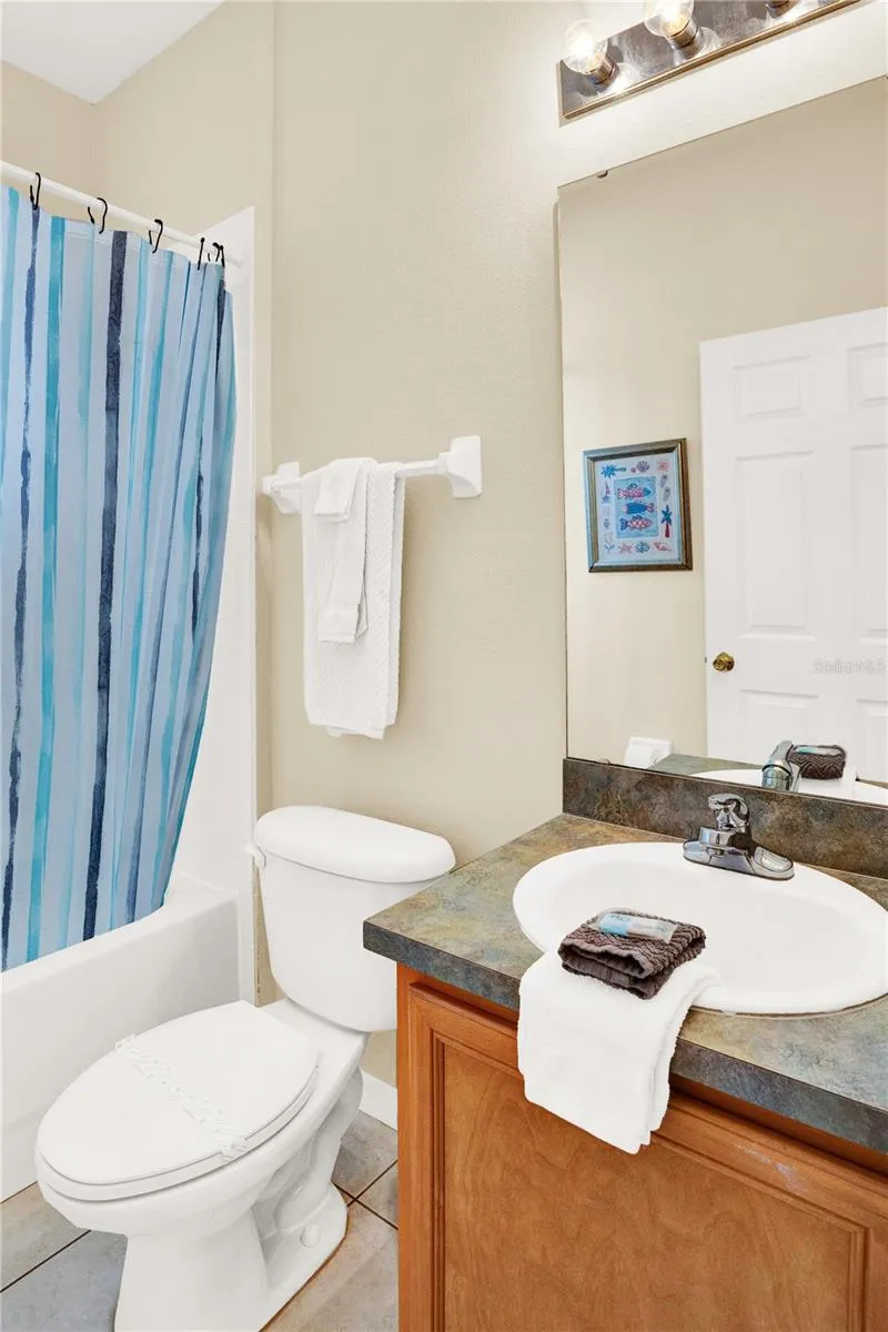121 MINNIEHAHA CIRCLE Haines City, FL 33844