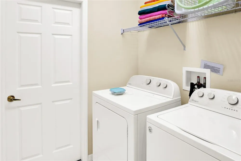 121 MINNIEHAHA CIRCLE Haines City, FL 33844