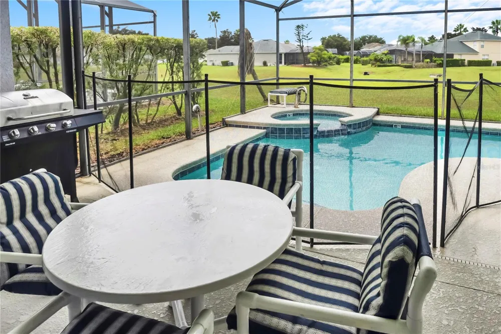 121 MINNIEHAHA CIRCLE Haines City, FL 33844