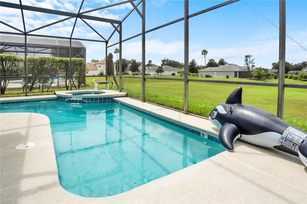121 MINNIEHAHA CIRCLE Haines City, FL 33844