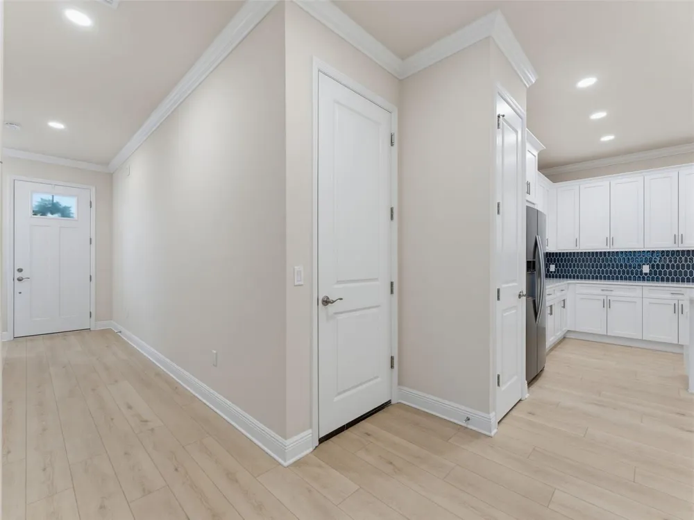 2525 MARIO WAY Clearwater, FL 33761