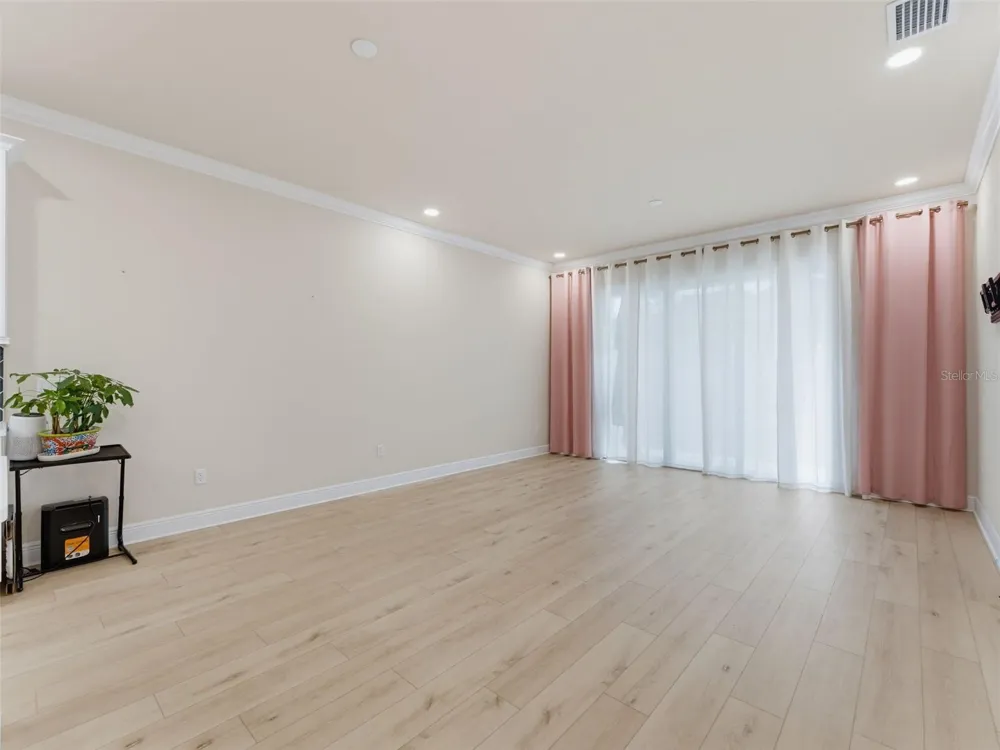 2525 MARIO WAY Clearwater, FL 33761