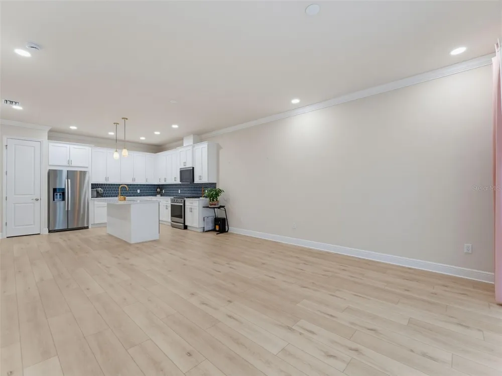 2525 MARIO WAY Clearwater, FL 33761