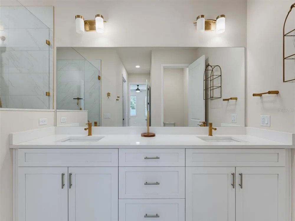 2525 MARIO WAY Clearwater, FL 33761