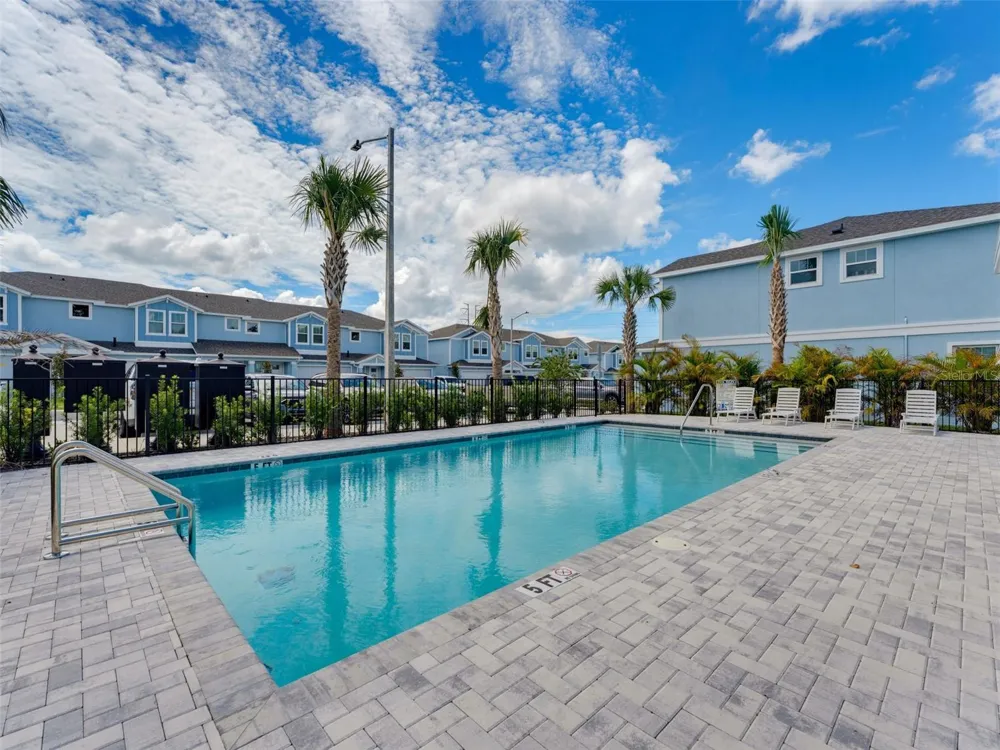 2525 MARIO WAY Clearwater, FL 33761