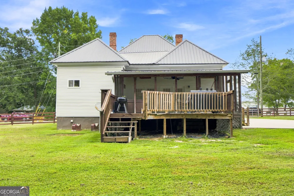 35 Combs ST Locust Grove, GA 30248