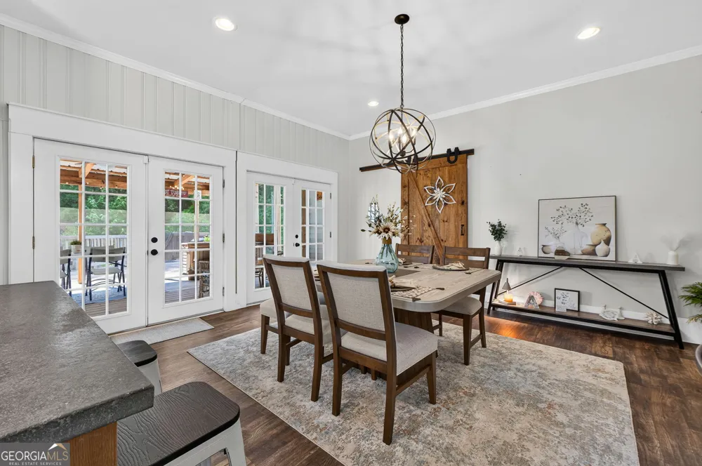 35 Combs ST Locust Grove, GA 30248