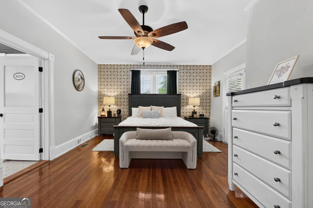 35 Combs ST Locust Grove, GA 30248