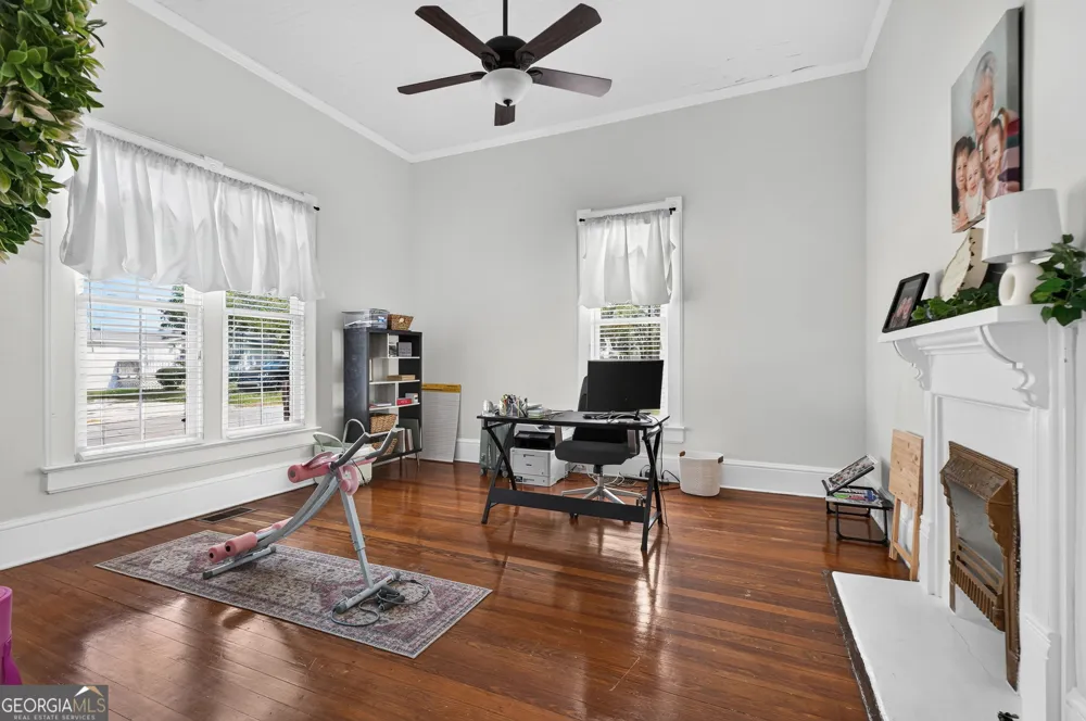 35 Combs ST Locust Grove, GA 30248