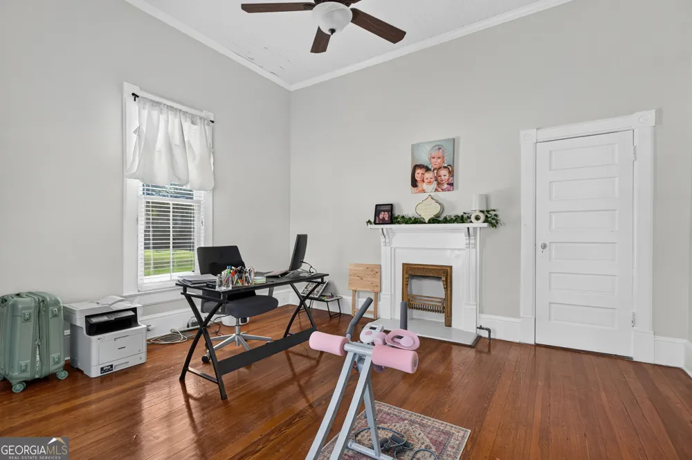 35 Combs ST Locust Grove, GA 30248