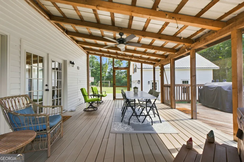 35 Combs ST Locust Grove, GA 30248