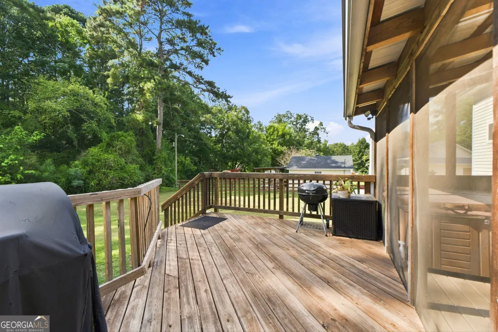 35 Combs ST Locust Grove, GA 30248