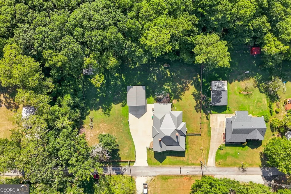 35 Combs ST Locust Grove, GA 30248
