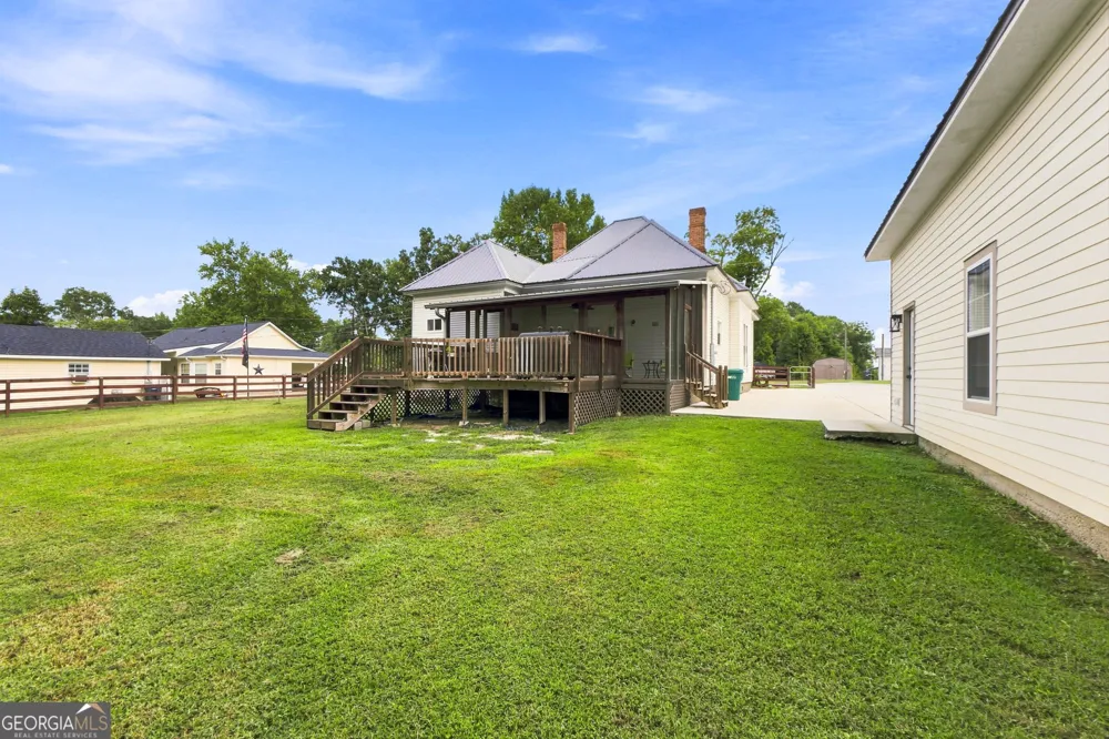 35 Combs ST Locust Grove, GA 30248