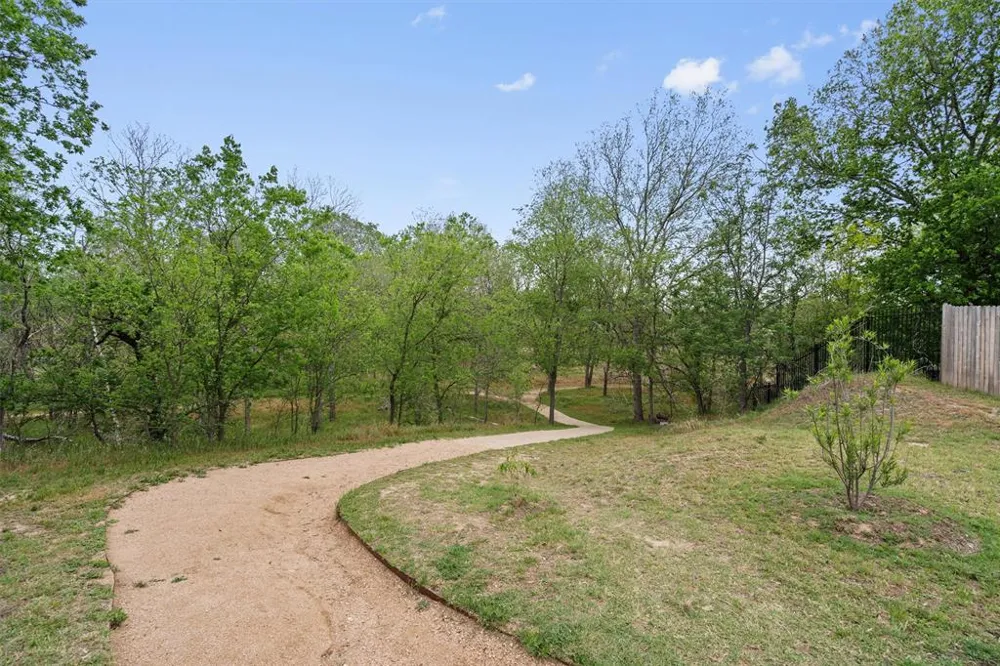 2417 Spanish Camp Cove Austin, TX 78725