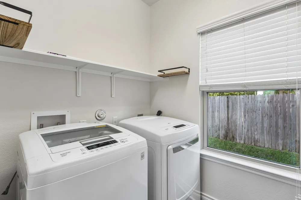 2417 Spanish Camp Cove Austin, TX 78725