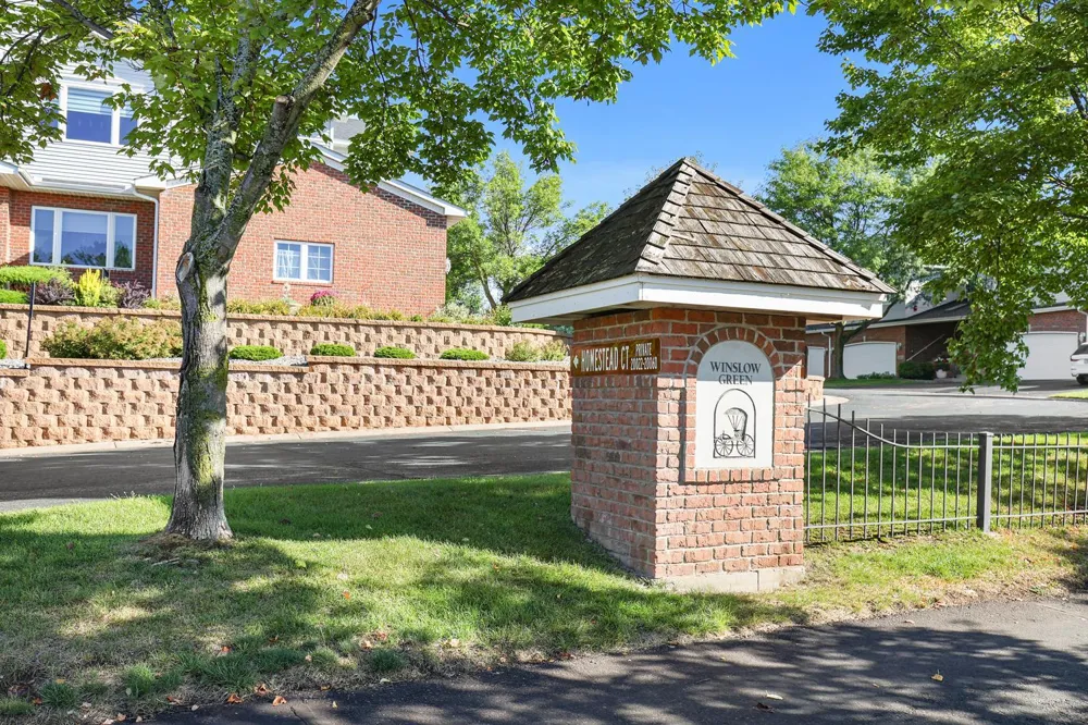 20035 Homestead Court #28 Lakeville, MN 55044