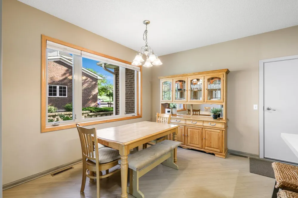 20035 Homestead Court #28 Lakeville, MN 55044