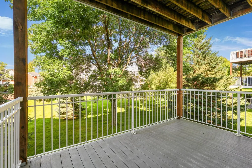 20035 Homestead Court #28 Lakeville, MN 55044