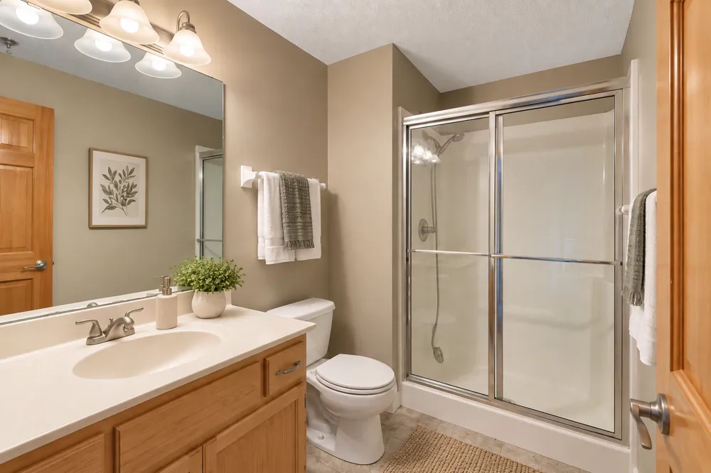 20035 Homestead Court #28 Lakeville, MN 55044