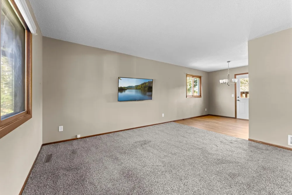 3756 226th Avenue NW Saint Francis, MN 55070