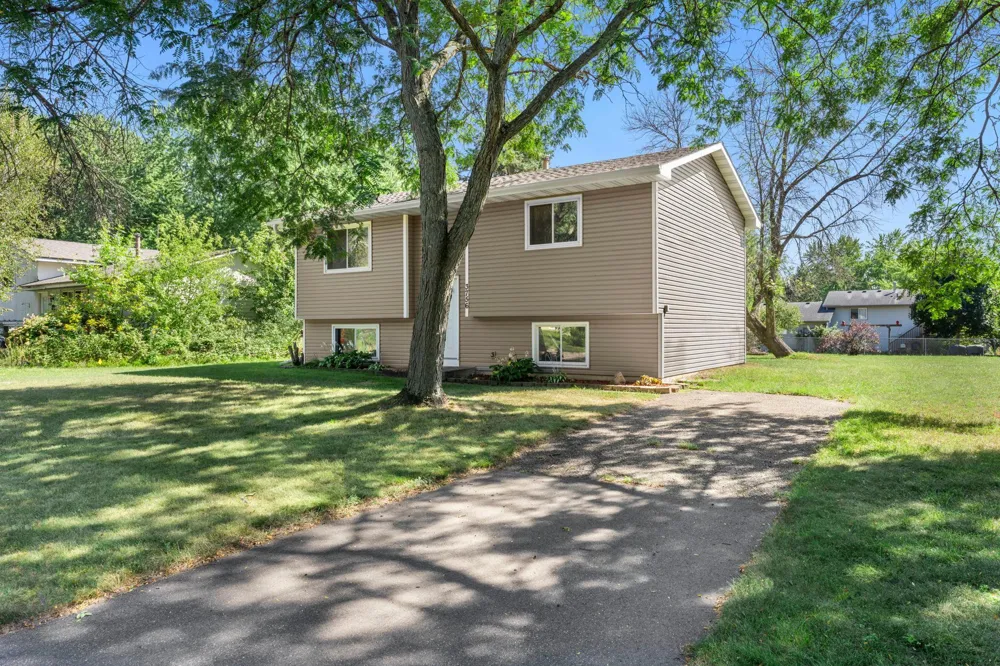 3756 226th Avenue NW Saint Francis, MN 55070