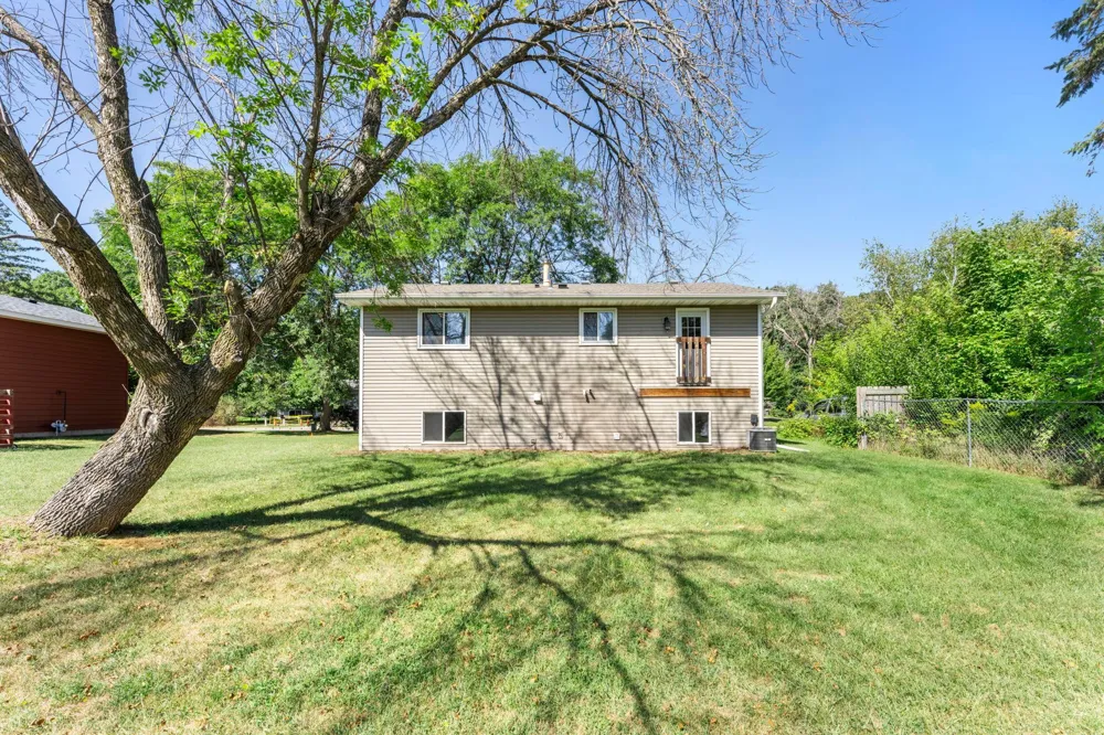 3756 226th Avenue NW Saint Francis, MN 55070