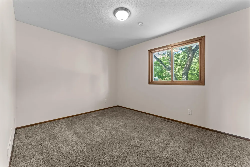 3756 226th Avenue NW Saint Francis, MN 55070