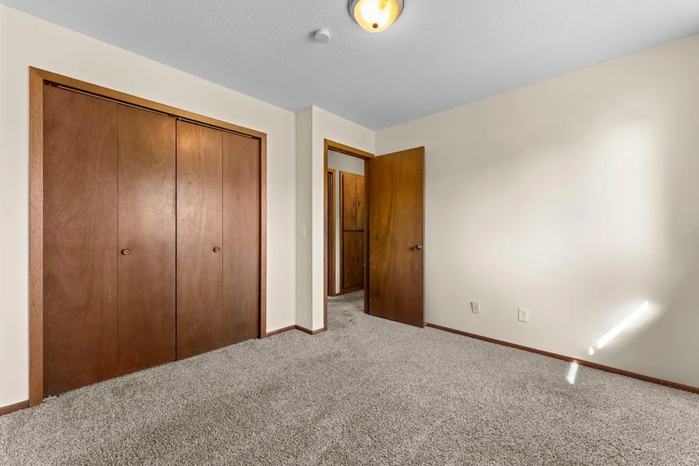 3756 226th Avenue NW Saint Francis, MN 55070